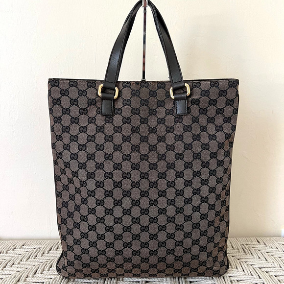 GUCCI GG Supreme Dark Brown Canvas and Leather Tote - Picture 3 of 16